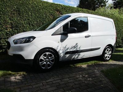 Gebraucht Ford Transit 101 PS (74 kW) 2020 Weiß Limousine