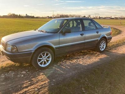 Gebraucht Audi 80 90 PS (66 kW) 1993 Grau Limousine