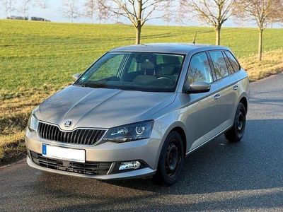 Braun Gebraucht 2015 Skoda Fabia Style Kombi | 6.990 € (Fairer Preis)