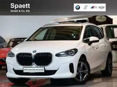 Gebraucht BMW 225 Active Tourer 136 PS (100 kW) 2023 Alpinweiß uni Van / Kleinbus