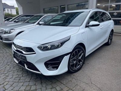 Second-hand Kia Ceed Sportswagon Platinum 105 CP (77 kW) 2022 Alb Break