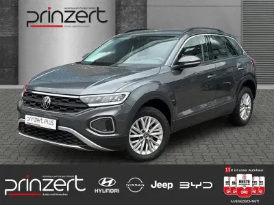 Gebraucht VW T-Roc Life 110 PS (80 kW) 2023 Indiumgrau metallic SUV
