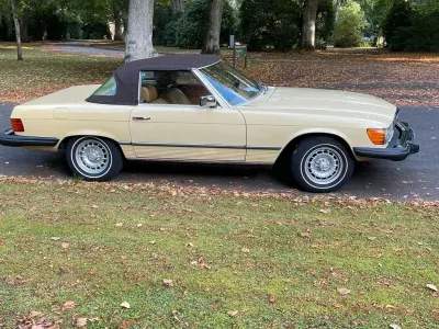 Gebraucht Mercedes SL450 218 PS (160 kW) 1979 Gelb Cabrio