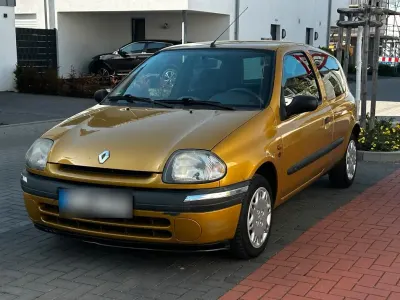 Usata Renault Clio II 75 CV (55 kW) 1998 Utilitaria