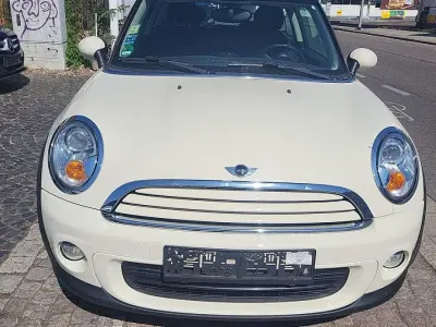 Gebraucht Mini ONE 98 PS (72 kW) 2011 Beige Kleinwagen