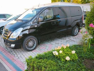 Hyundai H-1