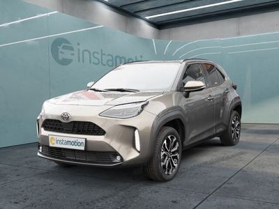 Gebraucht Toyota Yaris Cross Team 131 PS (96 kW) 2024 Gold SUV