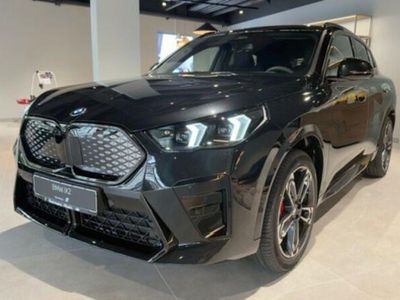 Neu BMW iX2 M Sport 150 kW (204 PS) 2026 Saphirschwarz metallic SUV