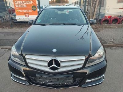 Gebraucht Mercedes C180 Avantgarde 156 PS (114 kW) 2011 Schwarz Kombi