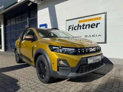 Neu Dacia Sandero Extreme 110 PS (80 kW) 2026 Amber yellow Kleinwagen