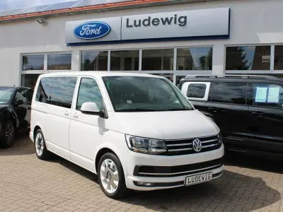 Gebraucht VW Multivan Comfortline 150 PS (110 kW) 2017 Candyweiß Van / Kleinbus
