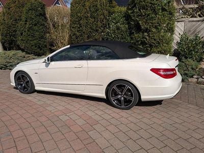 Gebraucht Mercedes E350 Avantgarde 306 PS (225 kW) 2013 Weiß Cabrio