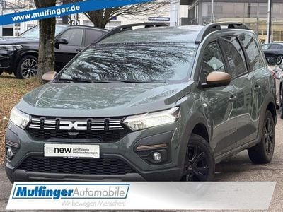 Grün Gebraucht 2025 Dacia Jogger Extreme Van / Kleinbus | 18.750 € (Guter Preis)