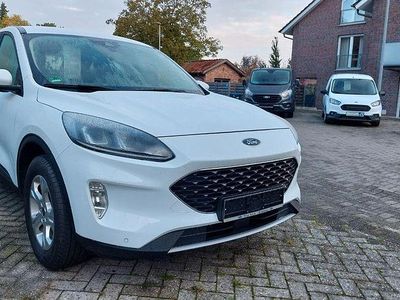 Frozen white Gebraucht 2022 Ford Kuga Cool & Connect SUV | 22.400 € (Fairer Preis)
