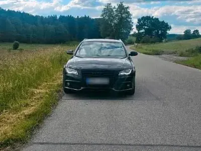 Gebraucht Audi A4 160 PS (117 kW) 2009 Schwarz Kombi