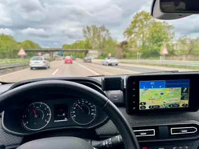 Gebraucht Dacia Jogger 110 PS (80 kW) 2023 Grau Van / Kleinbus