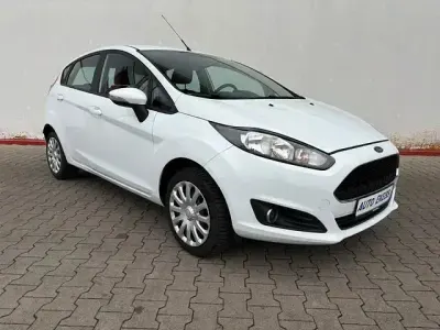 Gebraucht Ford Fiesta 116 PS (85 kW) 2017 Weiß Kleinwagen