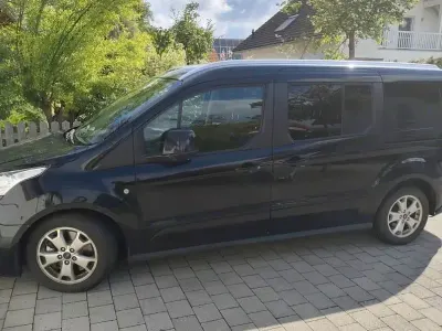 Gebraucht Ford Tourneo Connect 120 PS (88 kW) 2017 Schwarz Van / Kleinbus