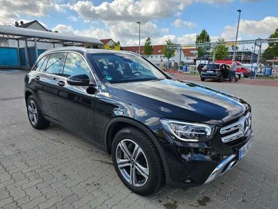 Mercedes GLC220