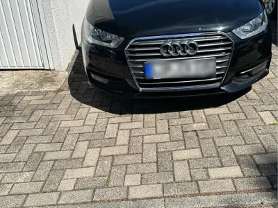 Gebraucht Audi A1 Sportback 95 PS (69 kW) 2015 Schwarz Kleinwagen