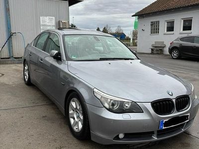 BMW 523