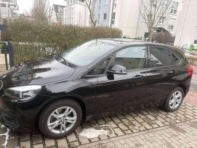 Gebraucht BMW 218 Advantage 140 PS (102 kW) 2018 Schwarz Kombi