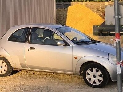 Silber Gebraucht 2005 Ford Ka Kleinwagen | 300 € (Guter Preis)