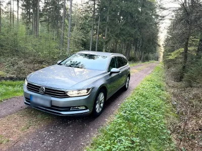 Second-hand VW Passat Highline 150 CP (110 kW) 2016 Gri Break