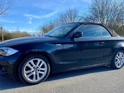Gebraucht BMW 118 Cabriolet 143 PS (105 kW) 2011 Schwarz Cabrio