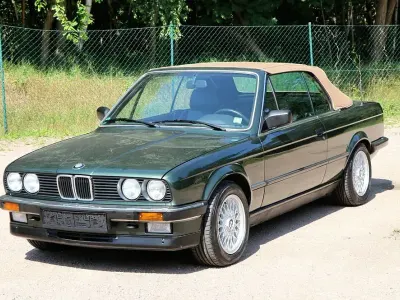 Gebraucht BMW 325 Cabriolet Performance 170 PS (125 kW) 1987 Grün Cabrio
