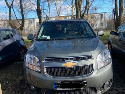 Second-hand Chevrolet Orlando 165 CP (121 kW) 2011 Gri Monovolum