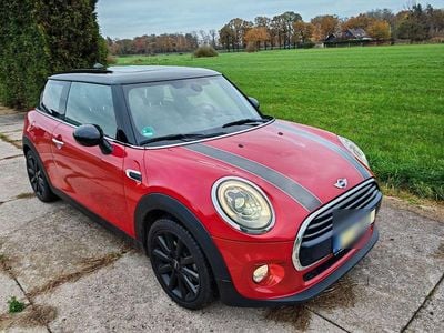 Rot Gebraucht 2016 Mini Cooper Kleinwagen | 8.999 € (Superpreis)