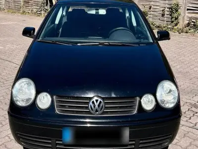 Second-hand VW Polo Cricket 64 CP (47 kW) 2005 Negru Hatchback