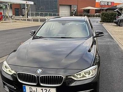 Usata BMW 320 Luxury Line 184 CV (135 kW) 2015 Nero Station wagon