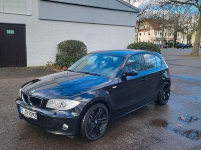 gebraucht BMW 120 d Top Zustand