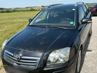 Gebraucht Toyota Avensis T2 177 PS (130 kW) 2007 Schwarz Kombi