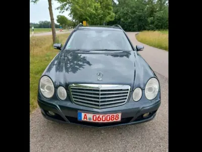 Gebraucht Mercedes E220 170 PS (125 kW) 2008 Grau Kombi