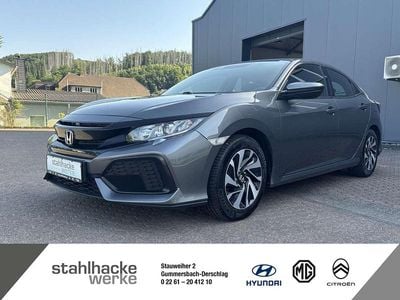 Usata Honda Civic Comfort 129 CV (94 kW) 2017 Polished metal Berlina