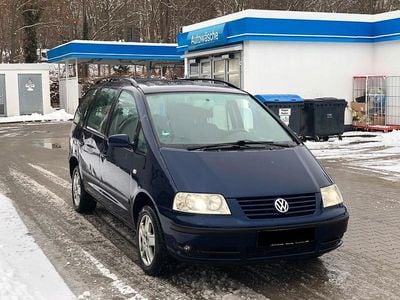 Gebraucht 2001 VW Sharan Van / Kleinbus | 900 € (Superpreis)