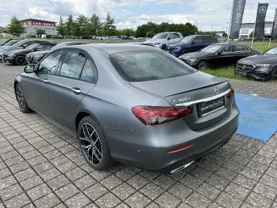 Gebraucht Mercedes E300 306 PS (225 kW) 2022