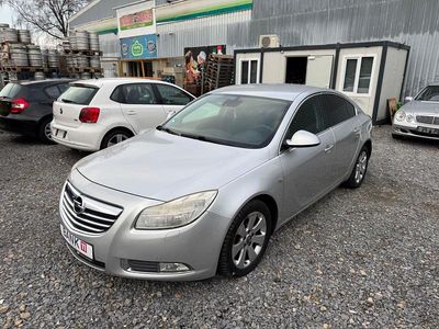 Gebraucht Opel Insignia Edition 160 PS (117 kW) 2010 Silber Limousine