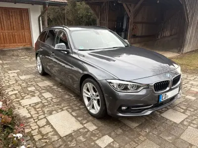 Gebraucht BMW 330 Sport Line 286 PS (210 kW) 2019 Grau Kombi