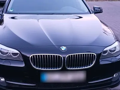 Usata BMW 525 207 CV (152 kW) 2011 Nero Station wagon