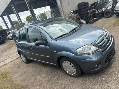 Gebraucht Citroën C3 68 PS (50 kW) 2007 Grau Kleinwagen