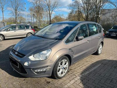 Usado Ford S-MAX S 200 HP (147 kW) 2012 Prateado Monovolume