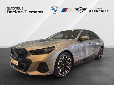 Nouă BMW 550e Sport Line 489 CP (359 kW) 2025 Gri Berlinǎ