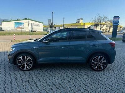 Usata VW T-Roc R-line 150 CV (110 kW) 2024 Blu SUV