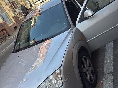 Gebraucht Ford Mondeo 170 PS (125 kW) 2002 Silber Limousine