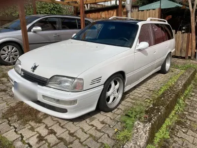Gebraucht Opel Omega 313 PS (230 kW) 1991 Weiß Kombi