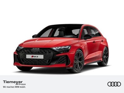 Nouă Audi RS3 Sport 400 CP (294 kW) 2026 Roșu Berlinǎ